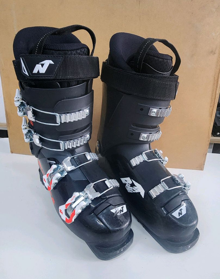 노르디카 도버먼 GP 60 아동/여성 스키부츠 이미지