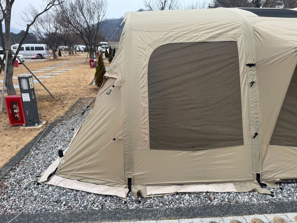 캠핑 텐트 스커트 고정 모래주머니 이미지