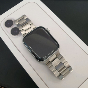 애플워치se2 44mm 판매합니다!