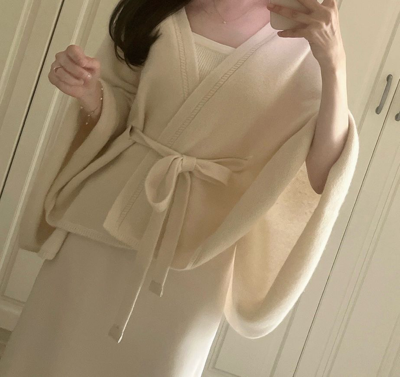 헬렌카민스키 캐시미어100 케이프 니트 판초--7