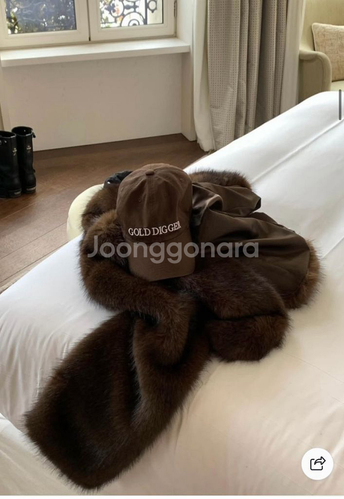 아웃핏 모네퍼 브라운--3