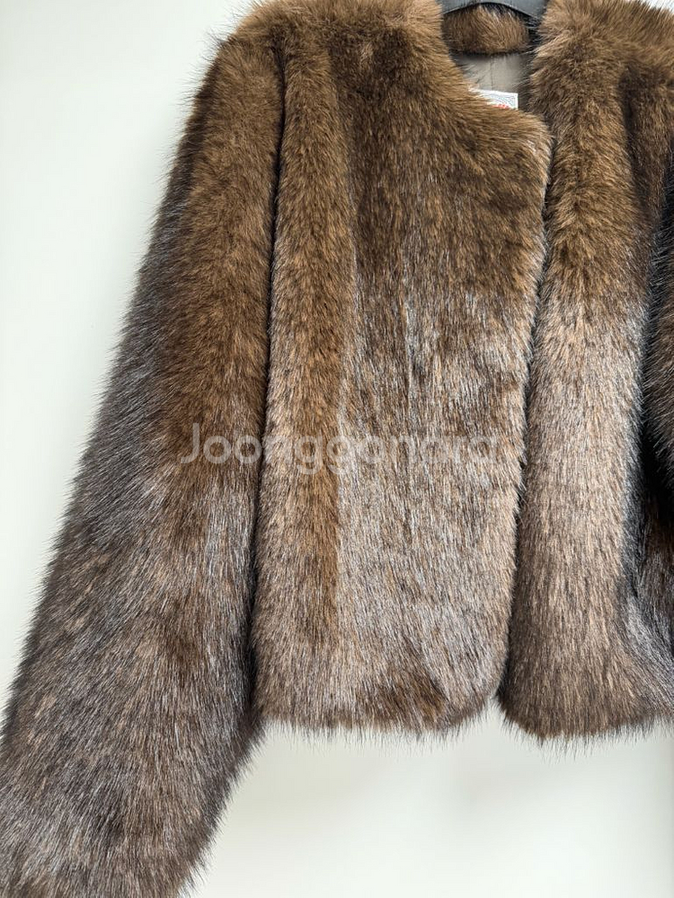 아웃핏 모네퍼 브라운--5