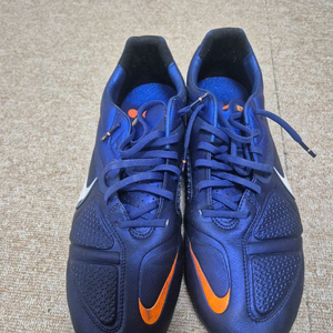 나이키 CTR360 290