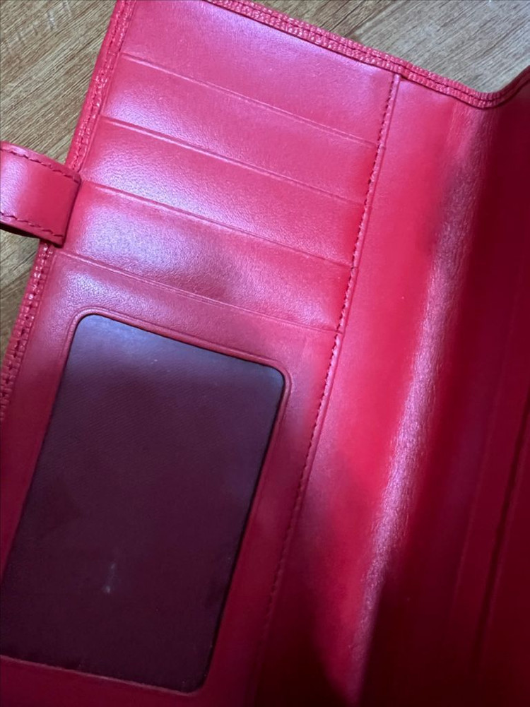 MCM 정품 빨간색 다이어리 지갑--3