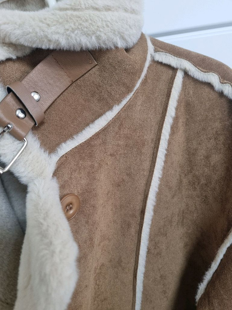 클리지무스탕 여성무스탕 프리 새상태급--4