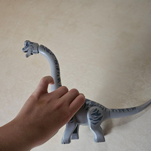 레고 브라키오 사우루스 판매 합니다.