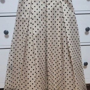 모조에스핀거의새제품치마