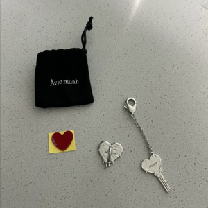 아비에무아 하트 폰 링크 + 하트키 체인