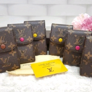 루이비통1+1(1개선택+1개랜덤) 립스틱.담X케이스