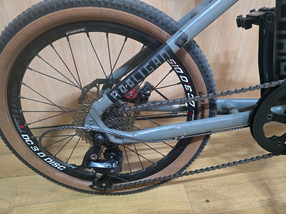 캐논데일 훌리건 팝니다.--4