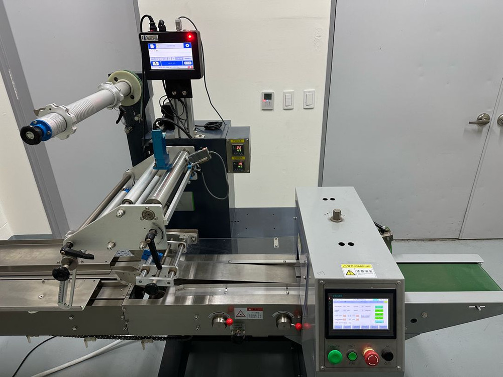 [급처]상향식 삼면포장기계 3면포장기계 각인기 장착완료--1