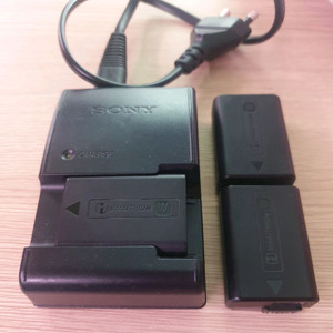 소니 정품 배터리 충전기세트 a5000 a5100 a6000 a6100 a6300 a6400 a6500 a7등 무배 이미지