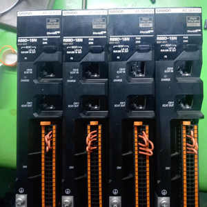 옴론 서보드라이브 ( 200W ,100W ) 판매합니다. 이미지