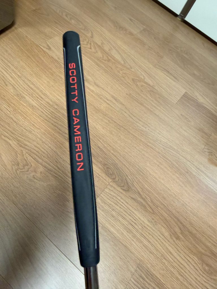 2025 스카티카메론 스튜디오스타일 패스트백 퍼터 34인치 판매합니다.--6