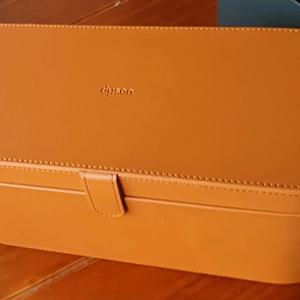 다이슨 에어랩 케이스 흠있음