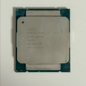 제온 E5-2667v3 서버 CPU 이미지