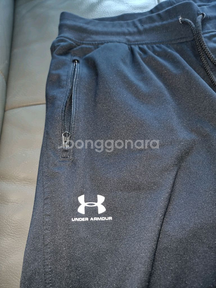 언더아머 트레이닝 바지 L 블랙--1
