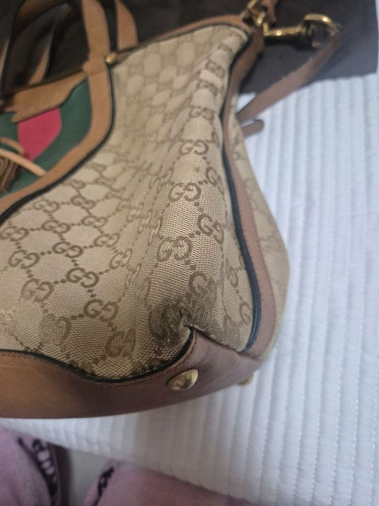 구찌 GG 캔버스 토트백 이미지