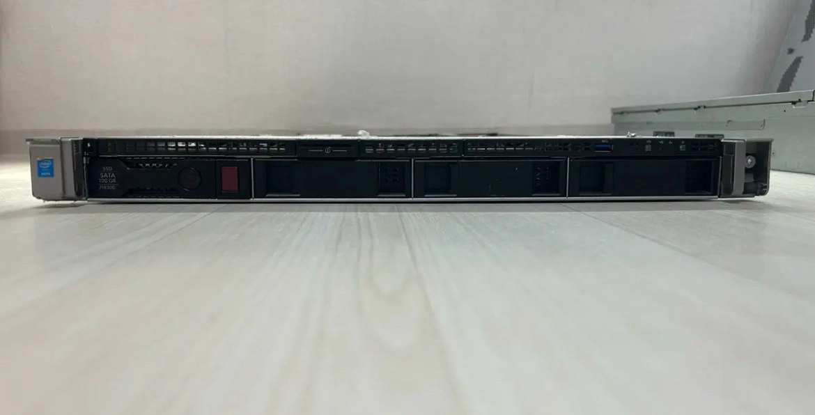HP DL360P Gen9 베어본 3.5 4bay 1U 서버 - 안심되는 중고거래