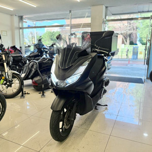 23년식 PCX125 46,XXXkm 판매합니다:)
