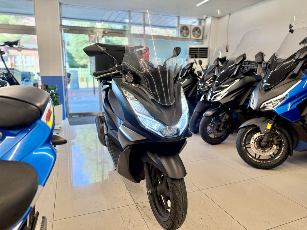 23년식 PCX125 46,XXXkm 판매합니다:)--2