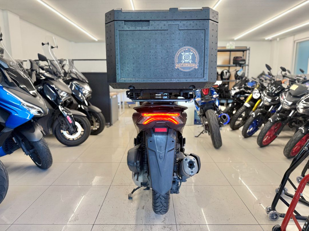 23년식 PCX125 46,XXXkm 판매합니다:)--3