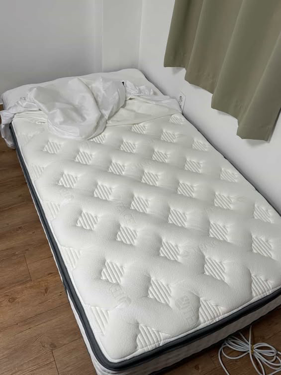 포켓스프링 침대 매트리스 + 원목깔판(풀세트) 이미지