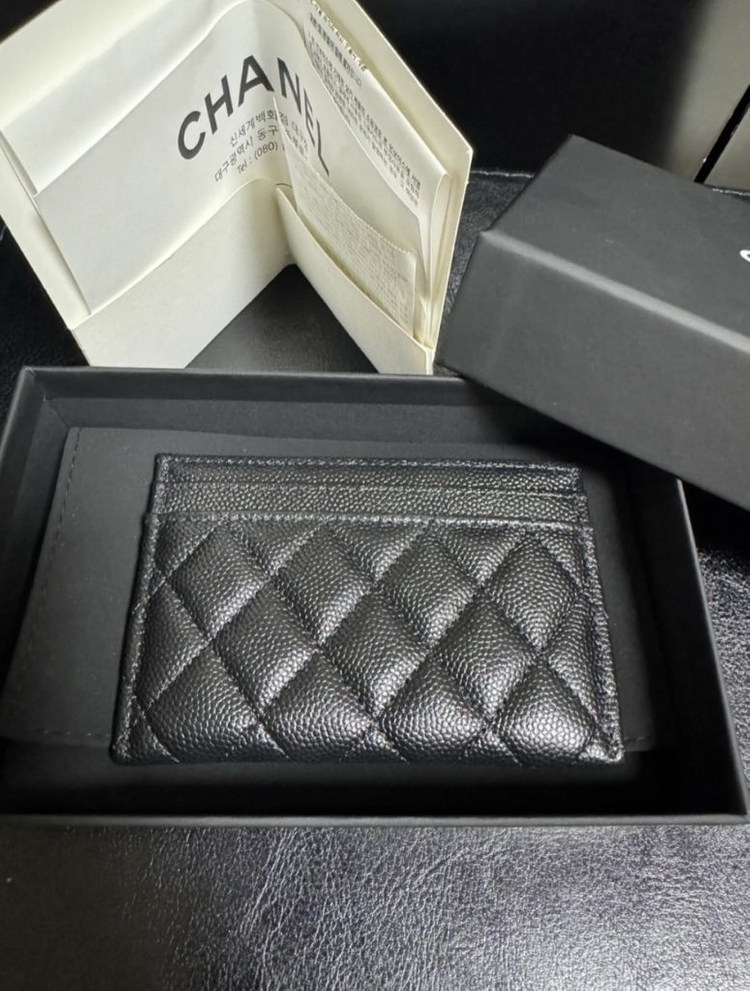 샤넬 보이 카드슬롯 이미지