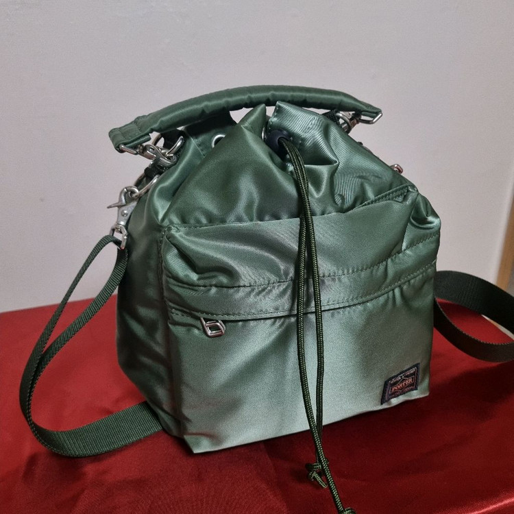 요시다포터 탱커 볼룬백 세이지그린 A+급 381-16879 S급 이미지