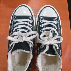 보세 스니커즈운동화 230mm