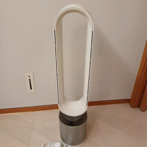 다이슨 TP04 퓨어쿨 공기청정기 판매(필터 거의새것) 정품 리모컨 새것 이미지