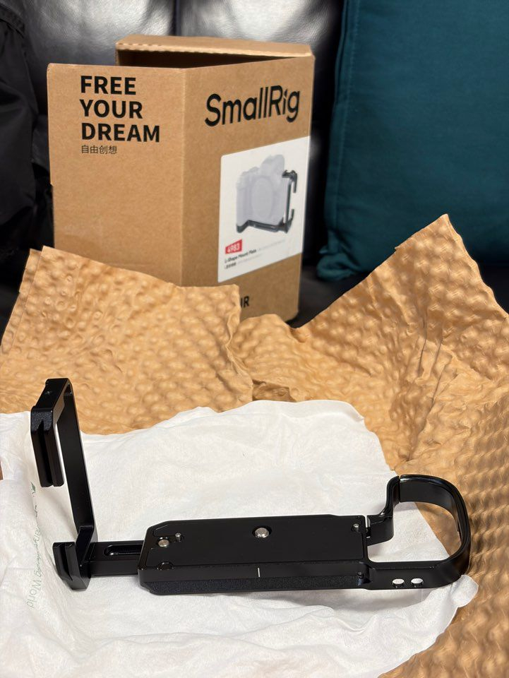 스몰리그 SR4983 캐논 EOS R5 Mark II용 L 플레이트--1