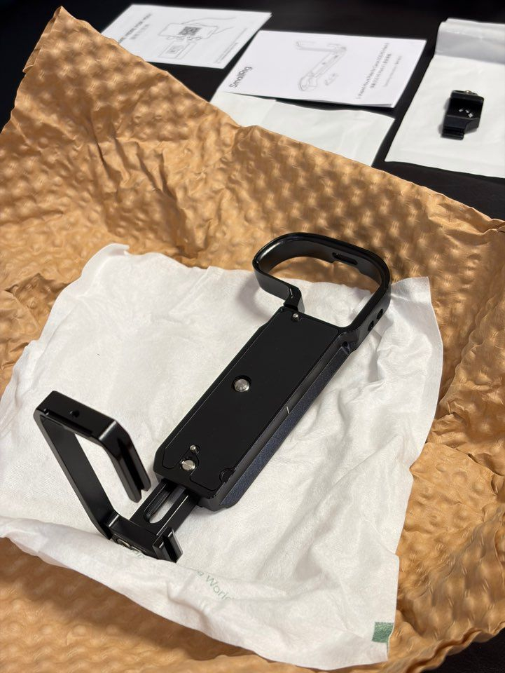 스몰리그 SR4983 캐논 EOS R5 Mark II용 L 플레이트--2