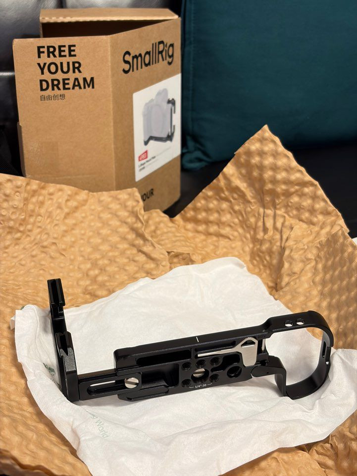 스몰리그 SR4983 캐논 EOS R5 Mark II용 L 플레이트--3