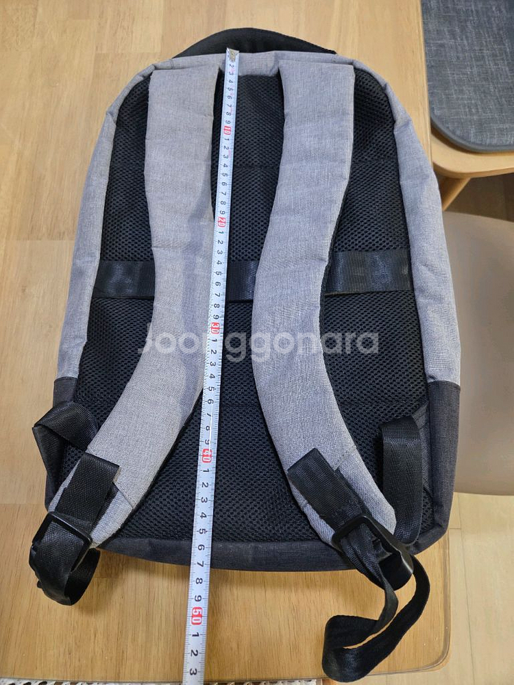 내셔널지오그래픽 백팩 회색--2