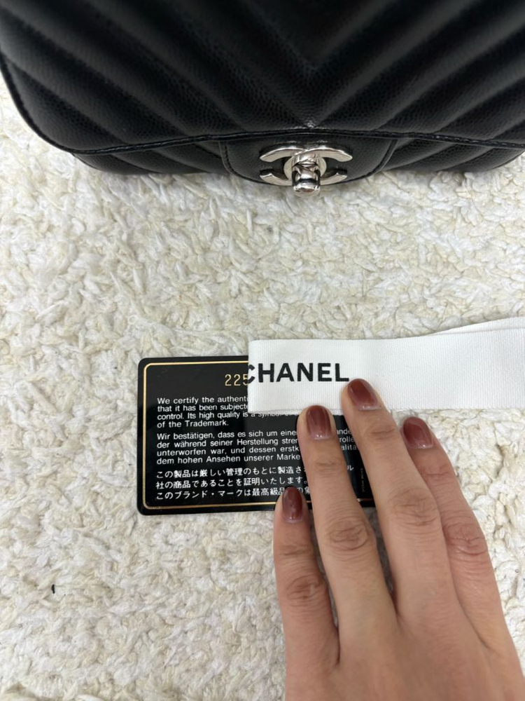 샤넬 쁘띠삭 미니 캐비어 쉐브론--3