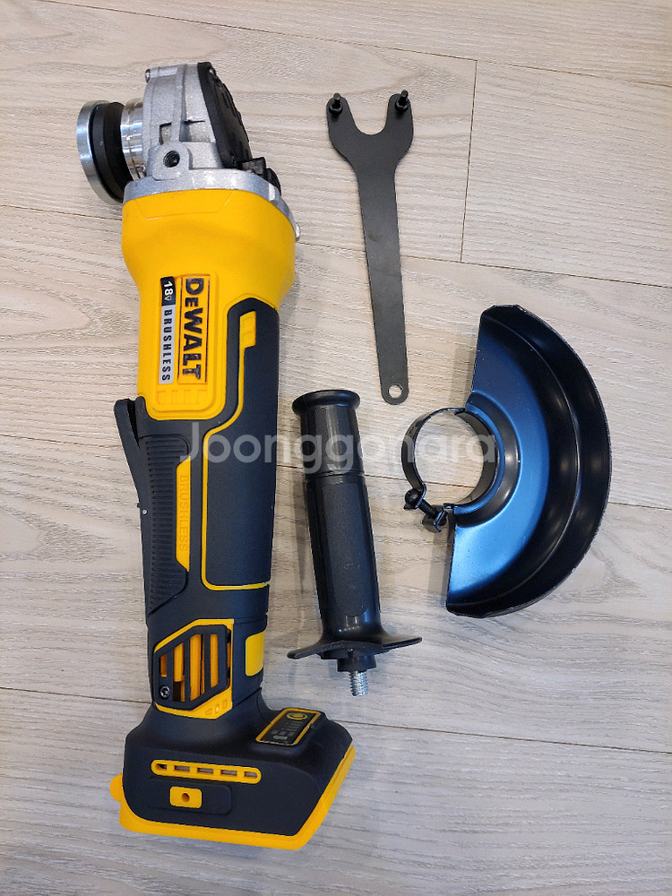 디월트&마끼다 무선드릴 세트 일괄싸게드려요--3