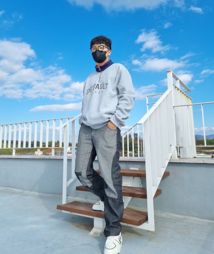 디폴트벨류 뽀글이 아치로고 하프플리스 집업 L(최종할인 이미지