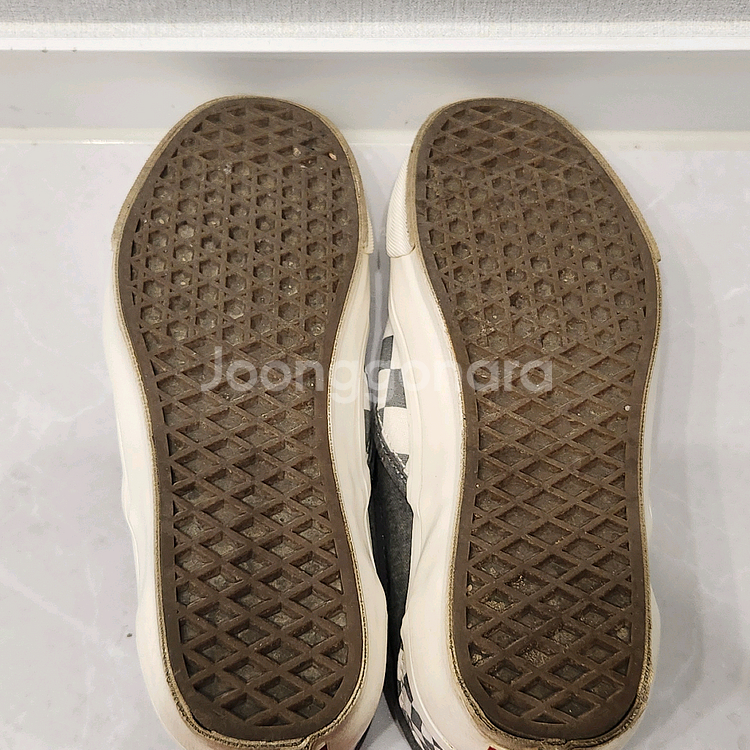 반스 슬립온 245사이즈 래디얼 체커보드/ 거의 새거--6