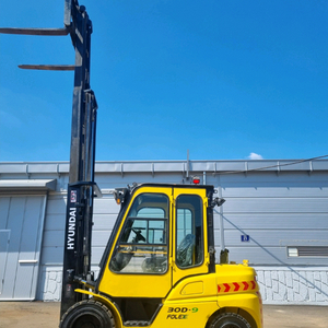 현대 포레스 30D-9 3톤 디젤중고지게차