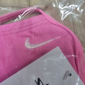 나이키 메탈릭 스우시 핑크글로우 컷아웃 28