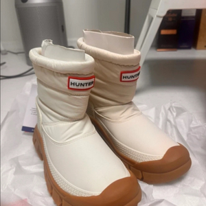 헌터 인트레피드 숏 스노우부츠 화이트 UK3 US5 EU36 (220) 새제품 (정가25.9)