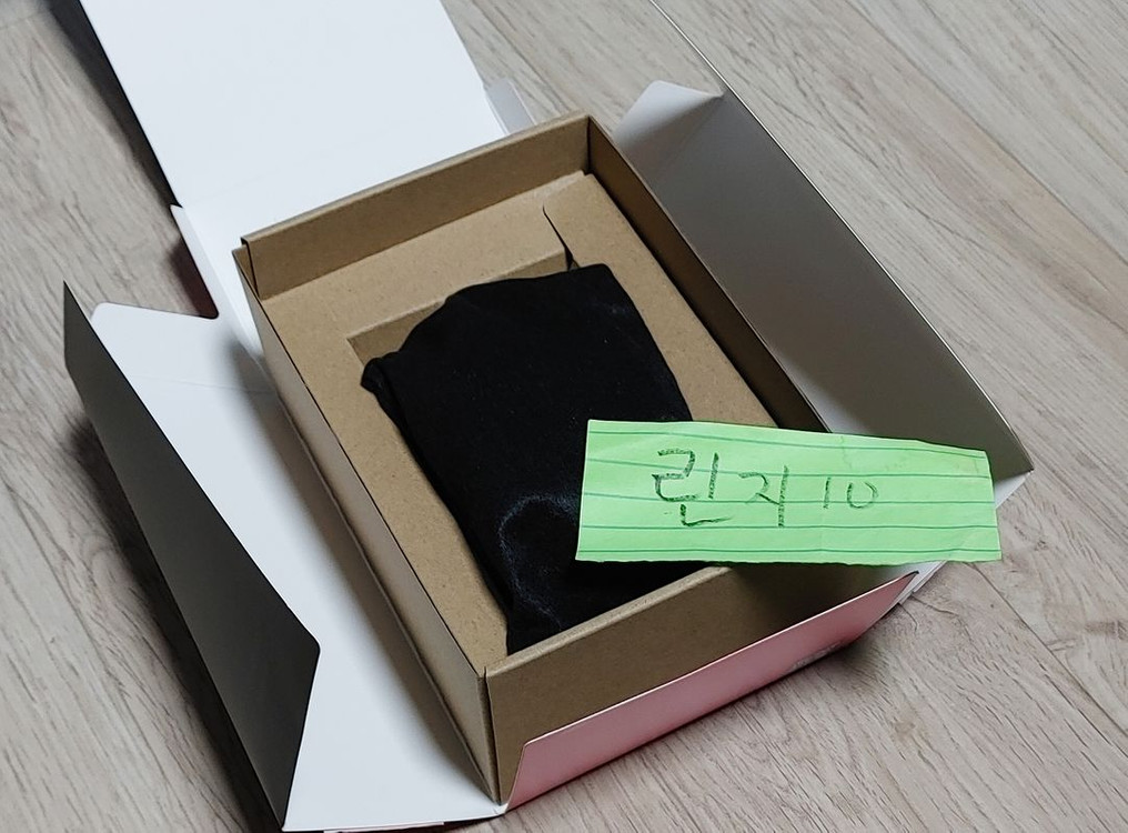 ASUS ROG HARPE MINI CORE 유선 게이밍 마우스 (블랙) 풀박스 팝니다--1