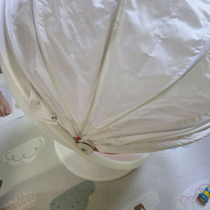 이케아 유아 회전의자.까꿍놀이 이미지