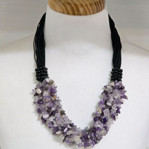 자수정 원석 목걸이 이미지