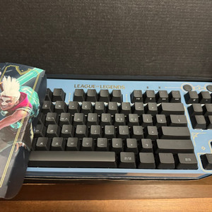 로지텍 G PRO X LOL 에디션 30분 사용 제품 판매합니다.