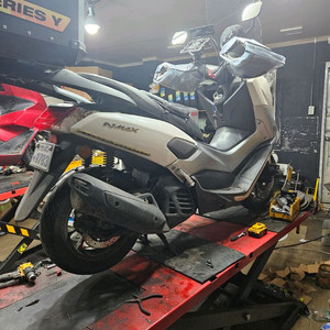 야마하 NMAX125 스쿠터