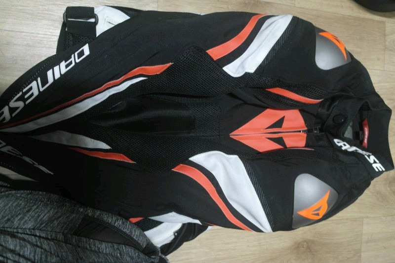 [신형] 다이네즈 이스트레마 자켓 44호 -검흰빨---4