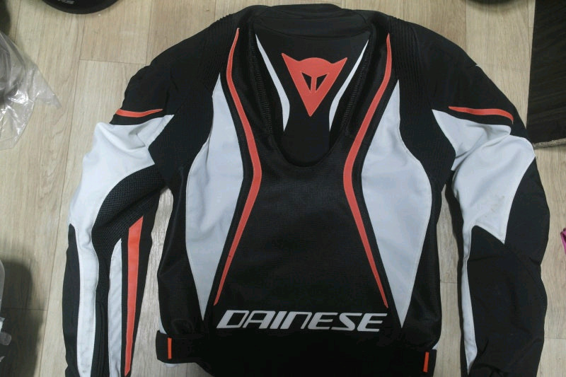 [신형] 다이네즈 이스트레마 자켓 44호 -검흰빨---6