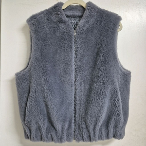 리오벨 리버시블 양모 베스트